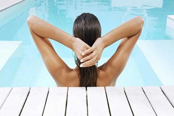 محافظت از مو هنگام شنا کردن