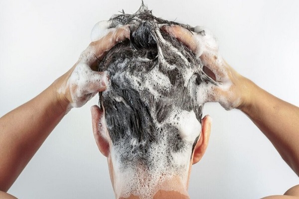 علل ریزش مو در زنان و مردان و درمان فوری و بدون بازگشت ریزش مو در کمتر از دو هفته با شامپو ضد ریزش مو 