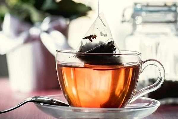 چای سبز چیست؟ فواید و انواع چای سبز، طرز تهیه چای سبز و تفاوت آن با چای سیاه