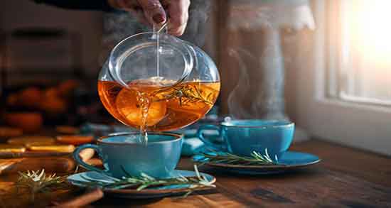 چای رزماری چیست؟ فواید و عوارض چای رزماری، نحوه درست کردن چای رزماری